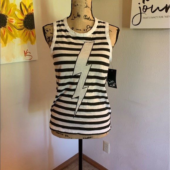 Chaser Tops - NWT B&W ⚡️ tank